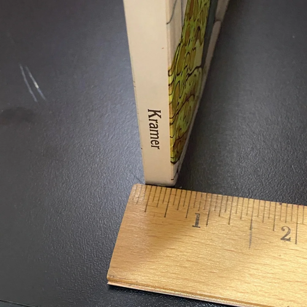 Vintage 1977 volume of Grinms’ Fairy Tales book